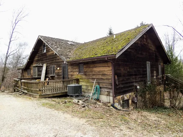 $359,900 | 895 Wells Lane, Springville, IN 47462