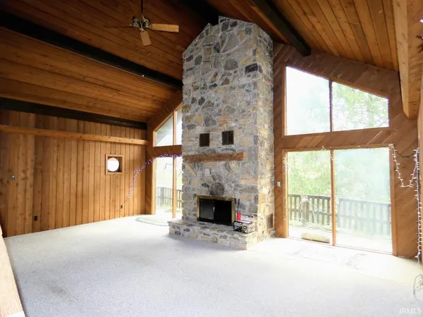 $359,900 | 895 Wells Lane, Springville, IN 47462