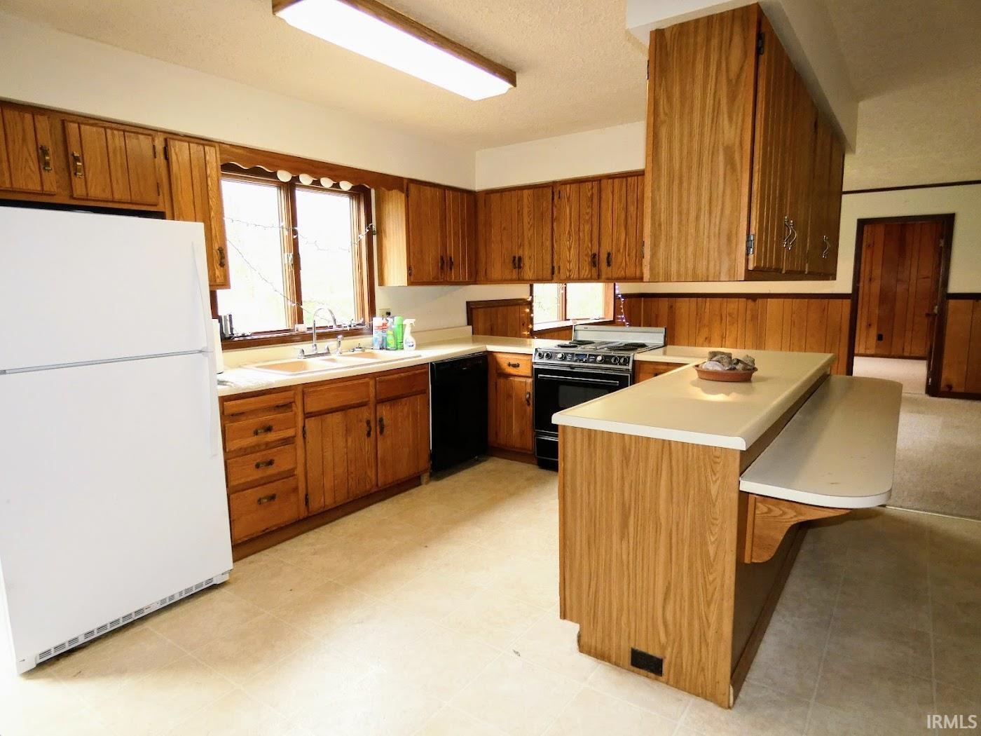 895 Wells Lane Springville, IN 47462 - Photo 6 of 36