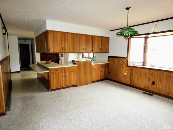 $359,900 | 895 Wells Lane, Springville, IN 47462