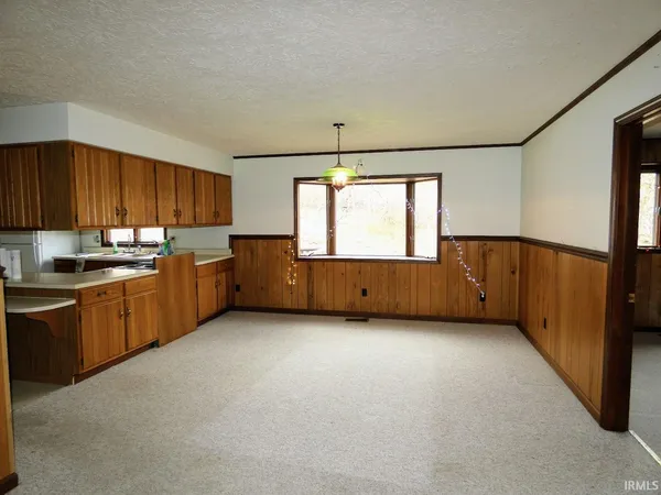$359,900 | 895 Wells Lane, Springville, IN 47462