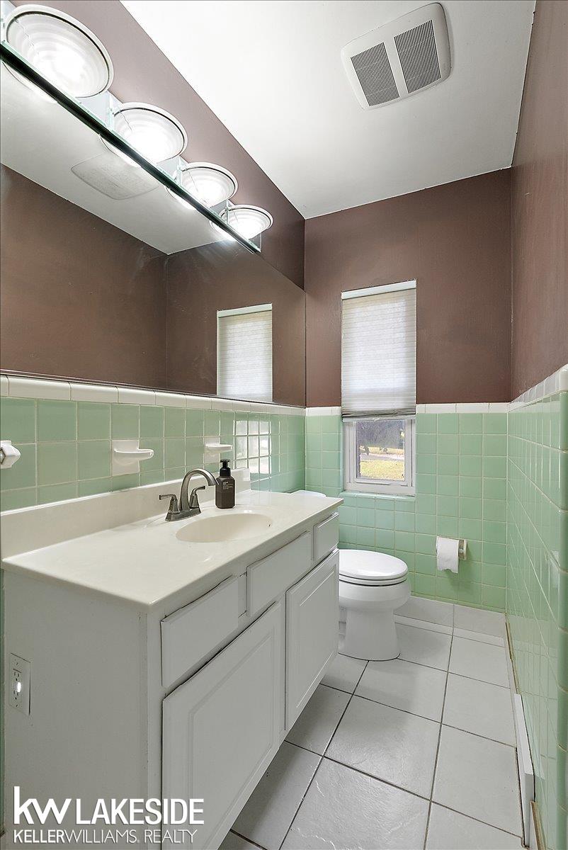 201 Barrington Road Bloomfield Hills, MI 48302 - Photo 29 of 39 Gallery Image 29