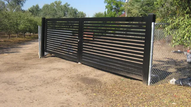 $1,650,000 | 2524 North McCall Avenue, Sanger, CA 93657