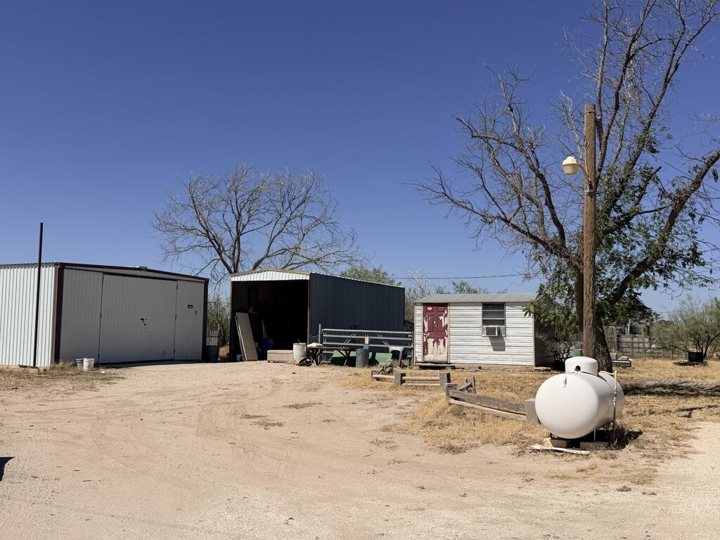 3545 North Greer Road Odessa, TX 79764 - Photo 12 of 15 Gallery Image 12