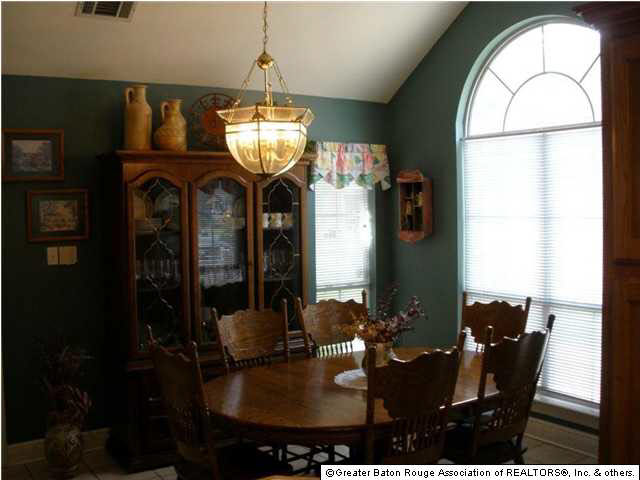 1937 Gamwich Road Baton Rouge, LA 70810 - Photo 5 of 17