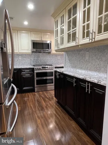 $6,150 | 602 H Street Southwest, Washington, DC 20024