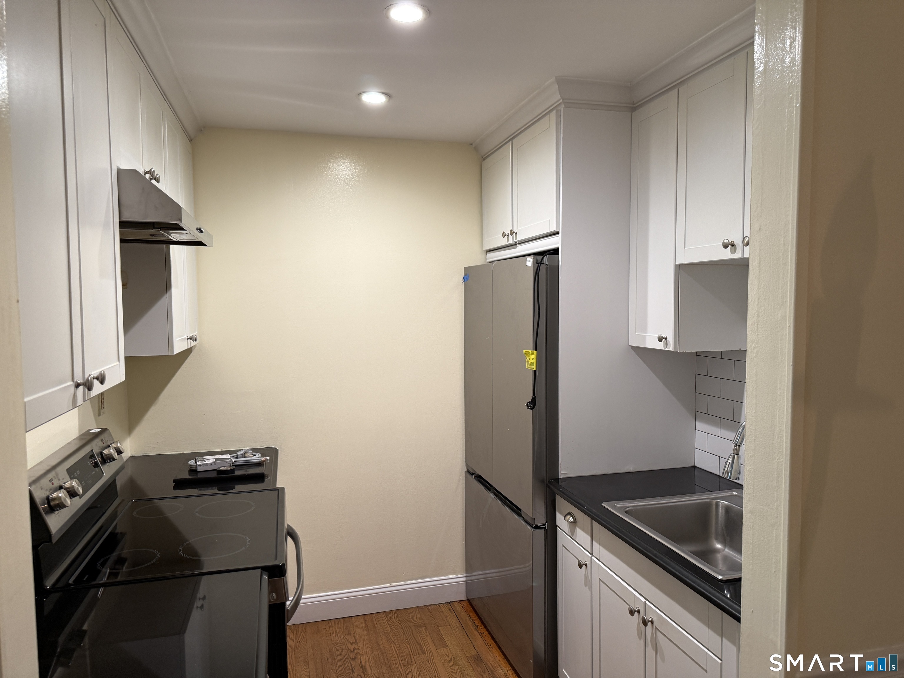 11 Belltown Road, Unit 1 Stamford, CT 06905 - Photo 7 of 16