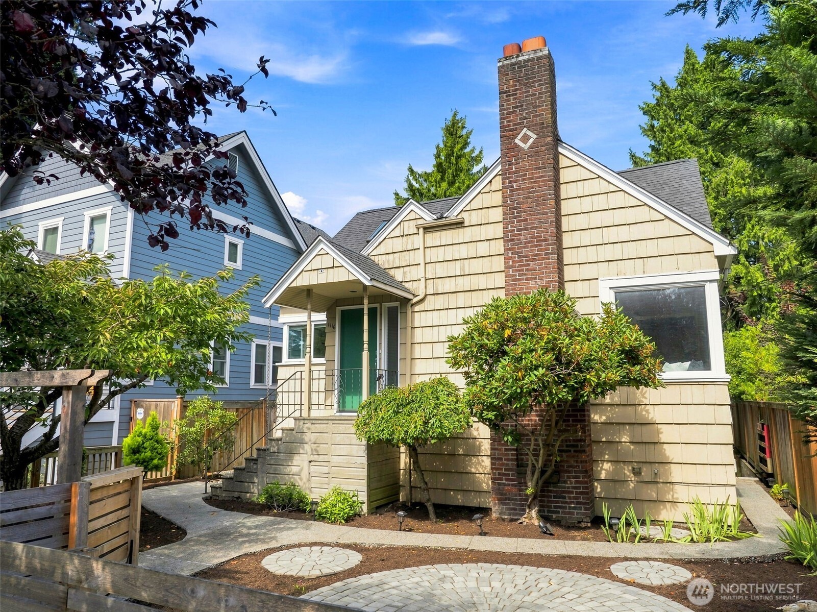 1116 North 76th Street Seattle, WA 98103 - Photo 1 of 29 Gallery Image 1