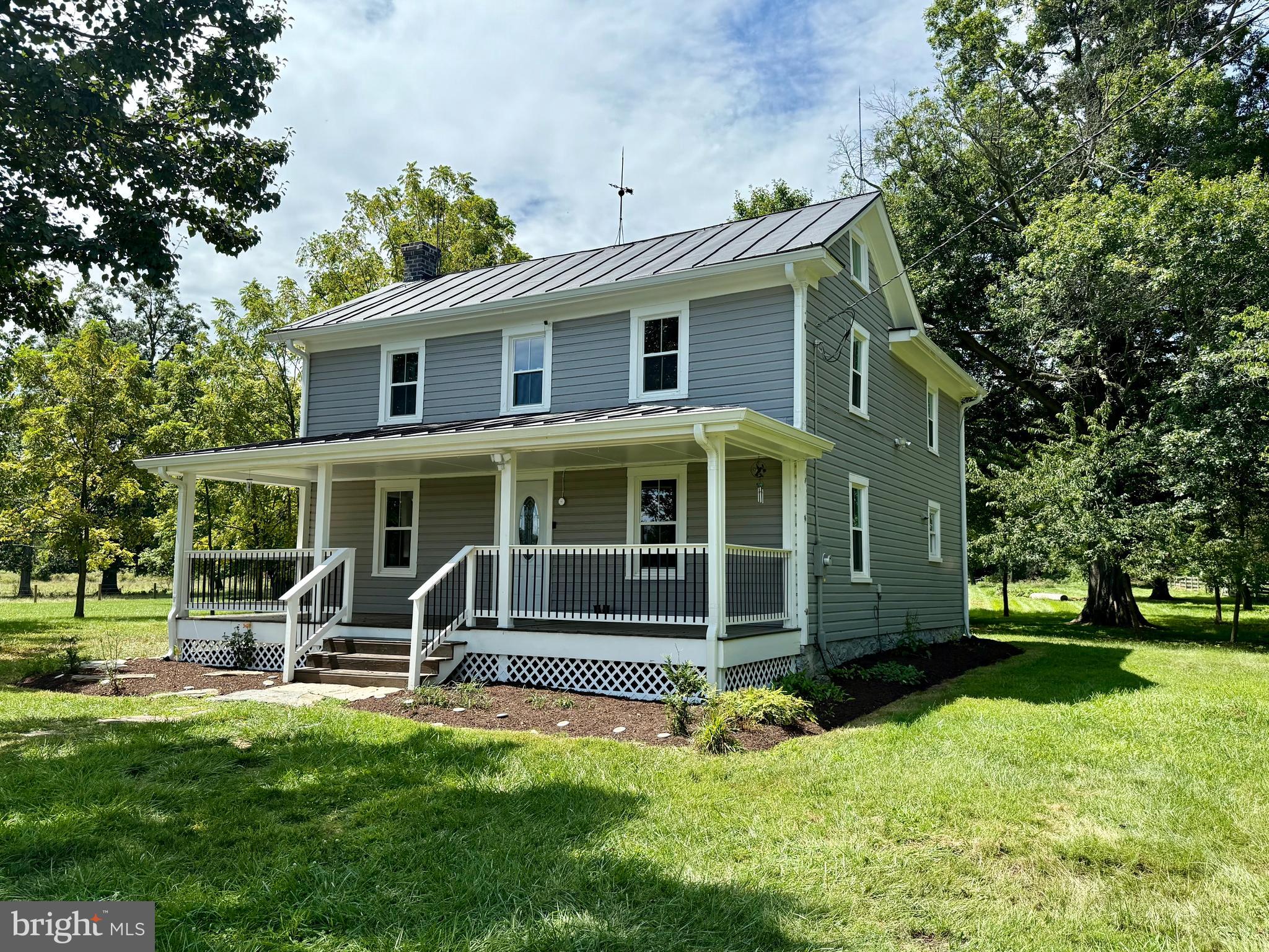 15543 Edgegrove Road Purcellville, VA 20132 - Photo 1 of 16 Front Exterior