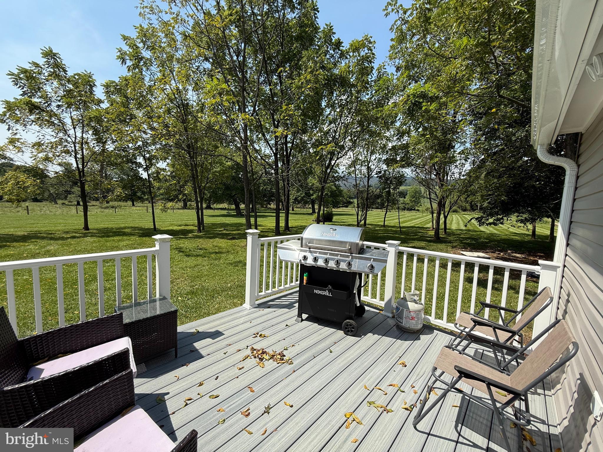 15543 Edgegrove Road Purcellville, VA 20132 - Photo 3 of 16 Patio