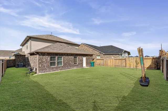 $315,000 | 8814 Ruddy Duck Court, Baytown, TX 77521