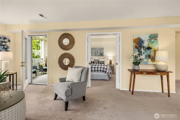 $375,000 | 4133 224th Lane Southeast, Unit 213, Issaquah, WA 98029