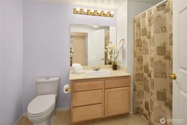 $375,000 | 4133 224th Lane Southeast, Unit 213, Issaquah, WA 98029