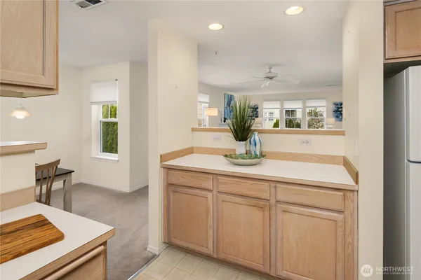 $375,000 | 4133 224th Lane Southeast, Unit 213, Issaquah, WA 98029