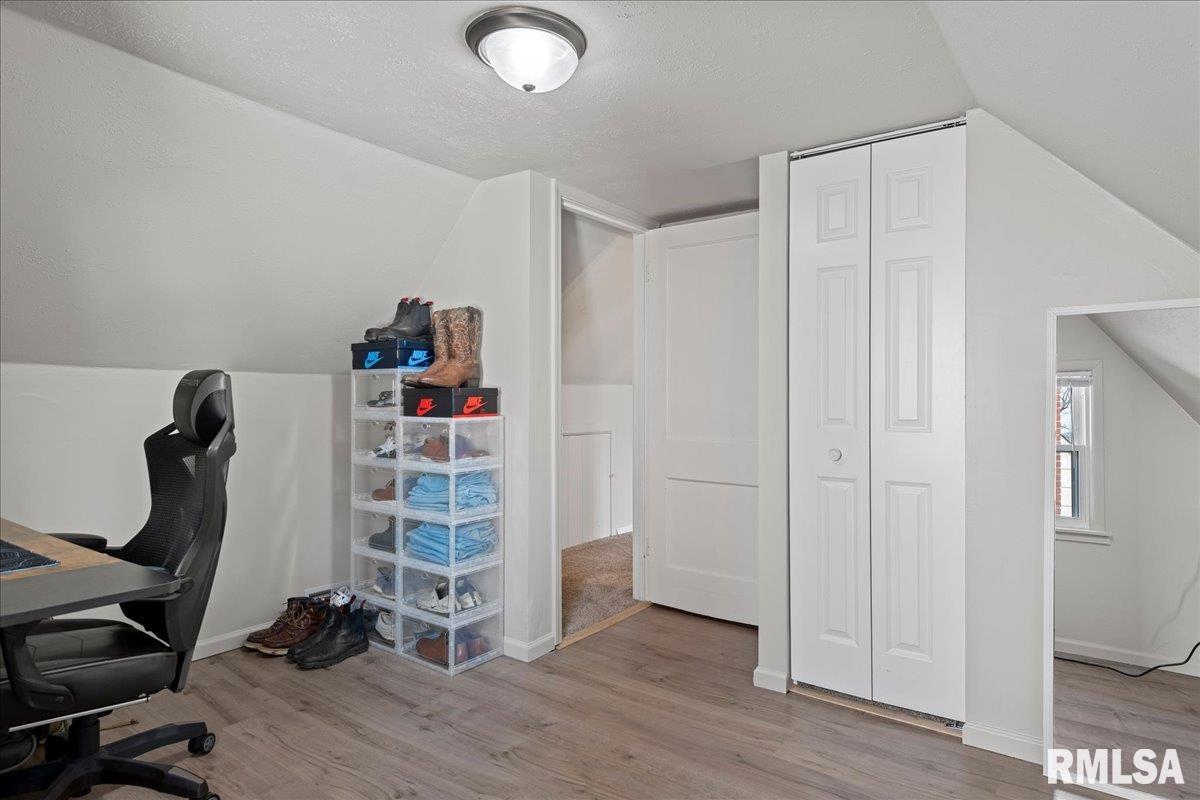 320 South Amos Avenue Springfield, IL 62704 - Photo 34 of 42