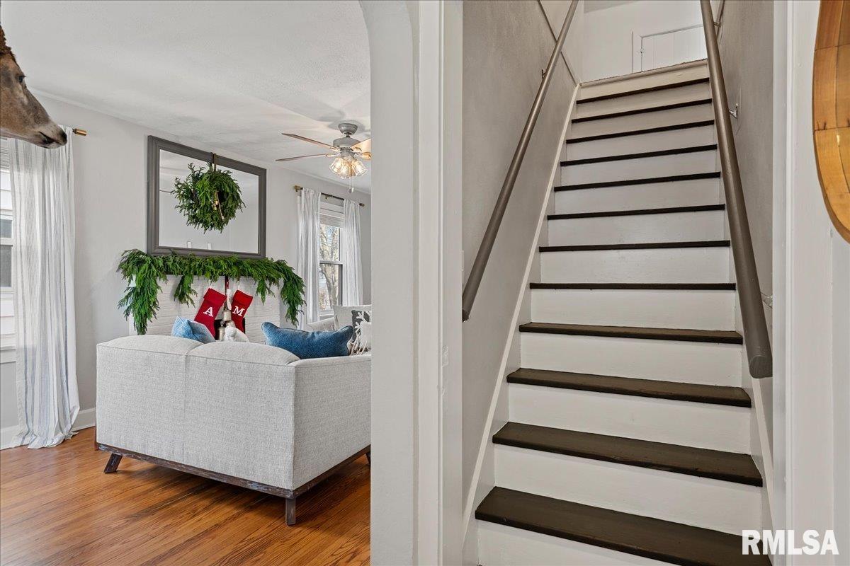 320 South Amos Avenue Springfield, IL 62704 - Photo 4 of 42