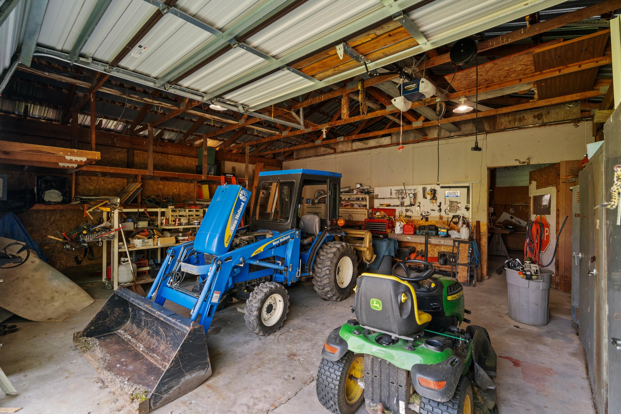 77 West Vfw Road Cheboygan, MI 49721 - Photo 41 of 42 polebarn