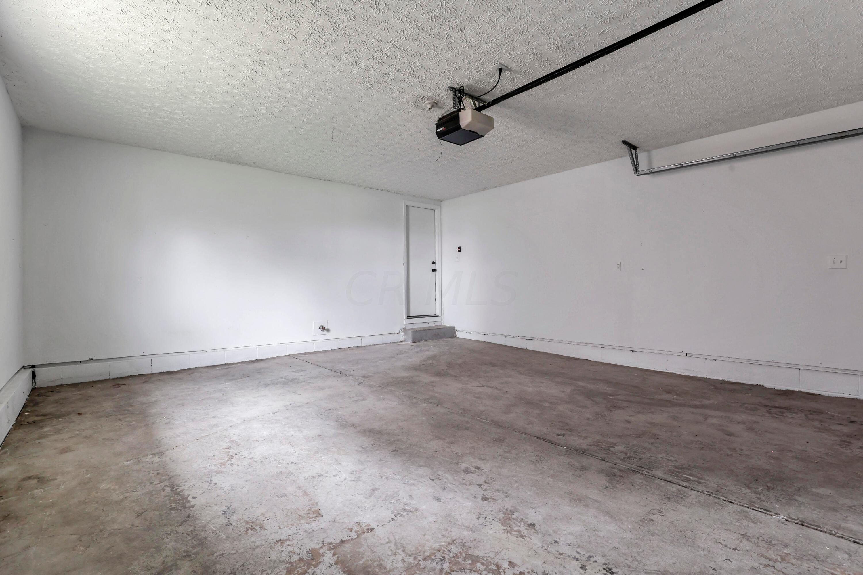 200 Somerset Road Delaware, OH 43015 - Photo 43 of 63 0N4A1287