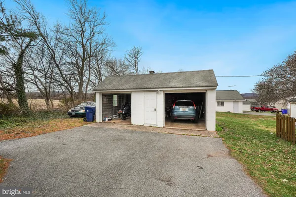 $525,000 | 5514 Feagaville Lane, Frederick, MD 21703