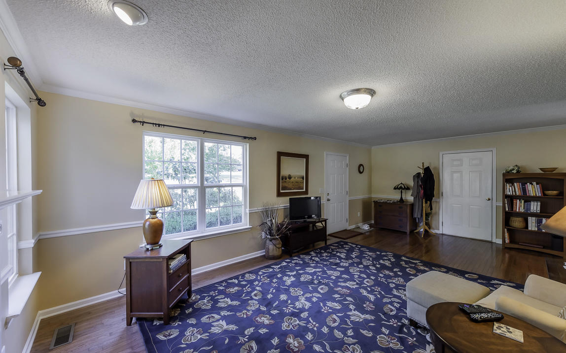 6185 Mill Road Hixson, TN 37343 - Photo 6 of 23 DSC_3350