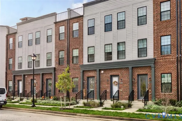 $379,950 | 13267 Garland Lane, Midlothian, VA 23114