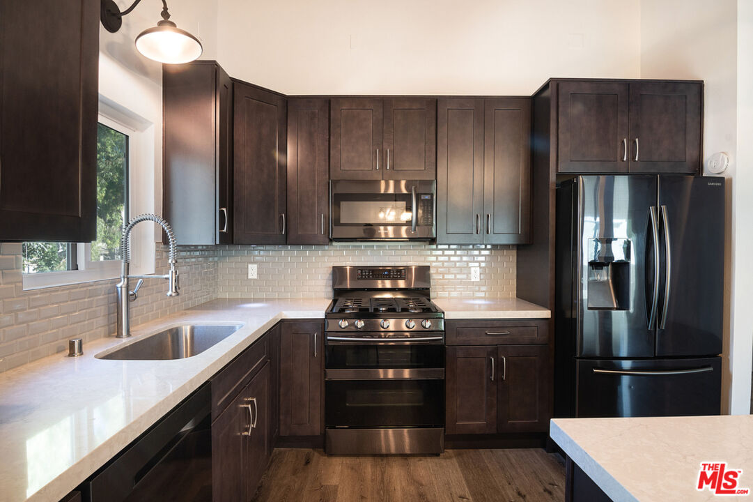 4810 Hollow Corner Road, Unit 242 Culver City, CA 90230 - Photo 17 of 46