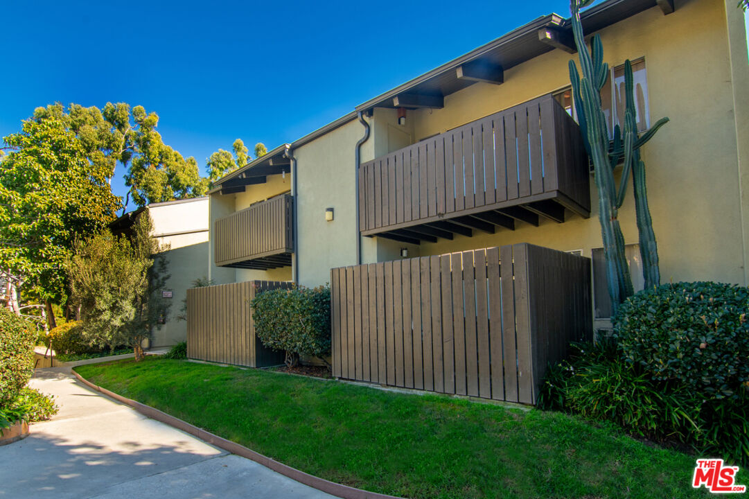 4810 Hollow Corner Road, Unit 242 Culver City, CA 90230 - Photo 8 of 46