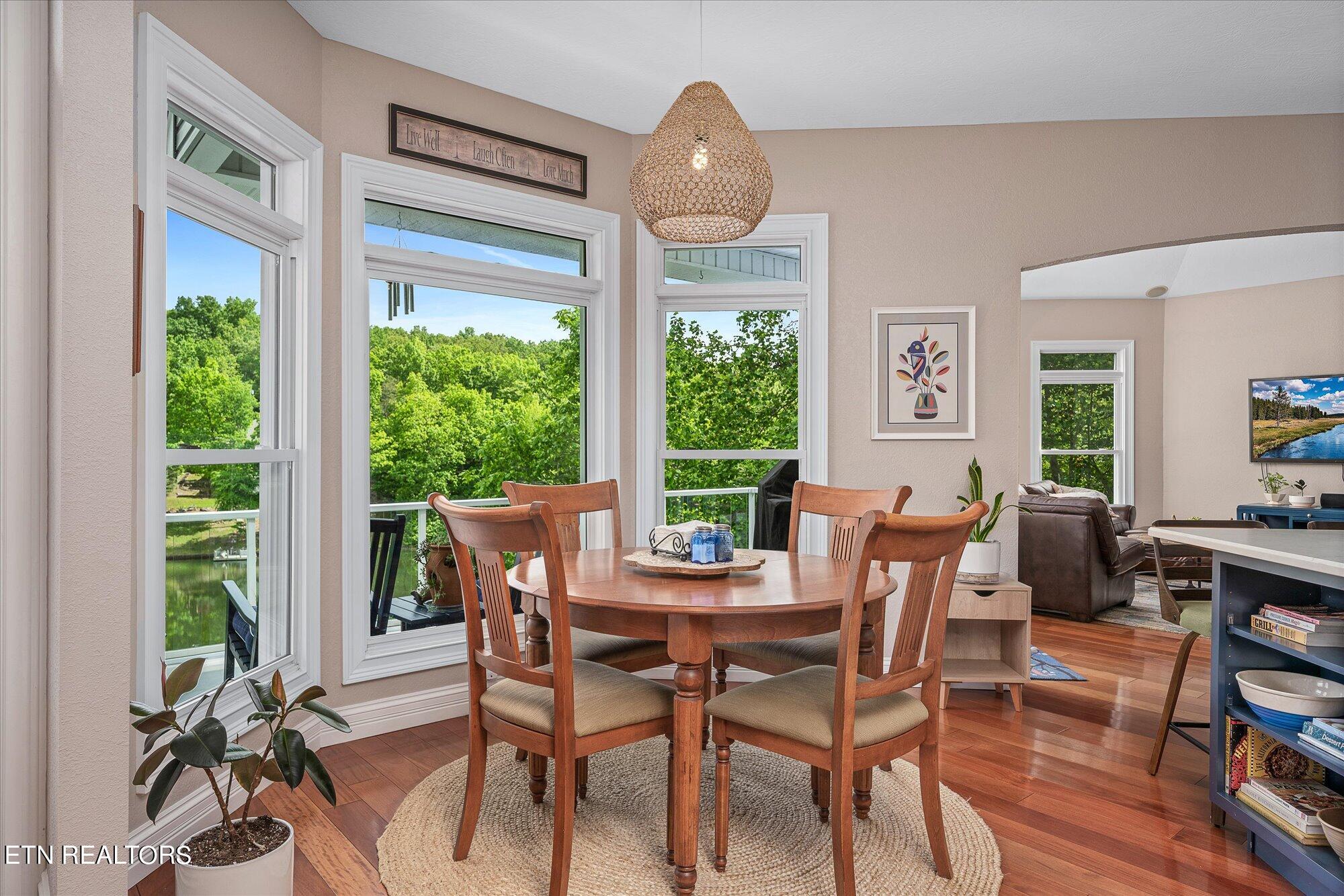 145 Pineridge Loop Fairfield Glade, TN 38558 - Photo 15 of 60 15 Breakfast Area