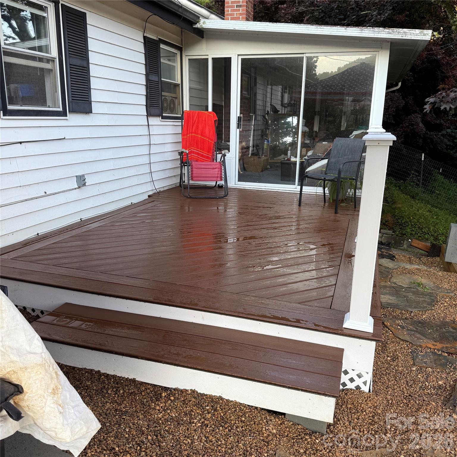 190 Benfield Road Crossnore, NC 28657 - Photo 4 of 36 a view of sitting area in front of house