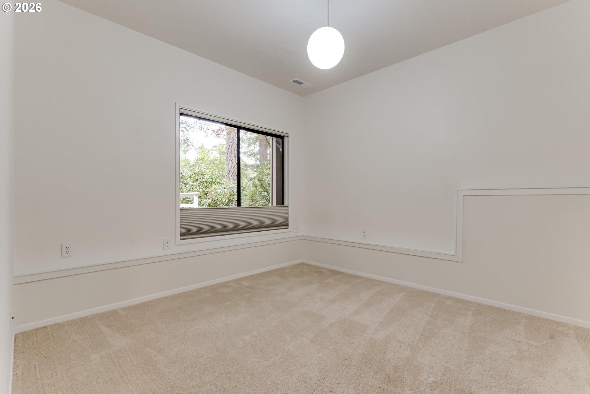 3815 Spring Boulevard Eugene, OR 97405 - Photo 37 of 48 Bedroom