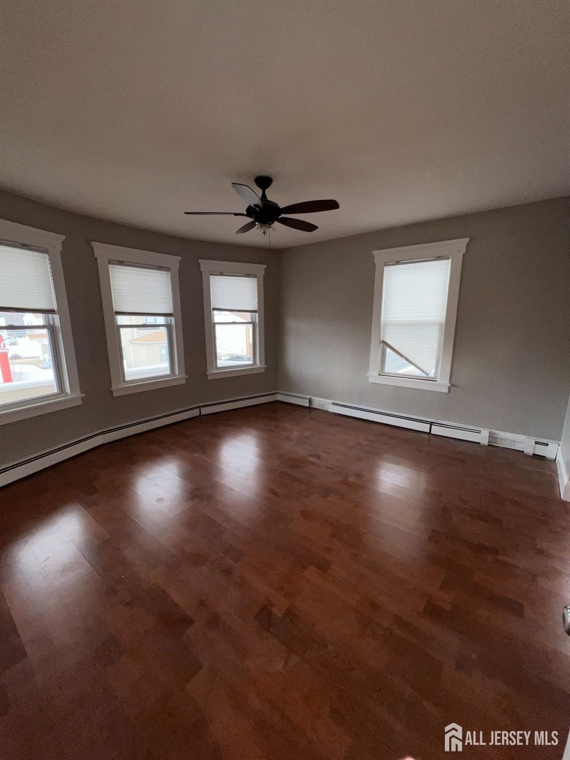 156 Holly Street Port Reading, NJ 07064 - Photo 4 of 7