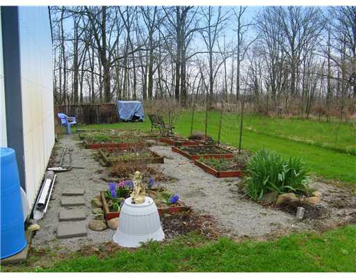 8455 Monroe Road Wapakoneta, OH 45895 - Photo 12 of 14 Gallery Image 12