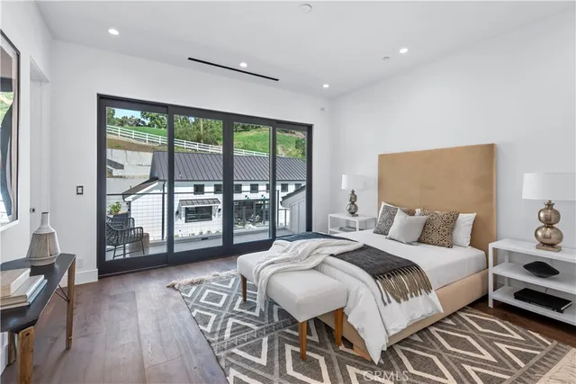 $11,700,000 | 25057 Lewis And Clark Road, Hidden Hills, CA 91302