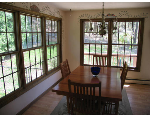 18 Deerfield Road Shrewsbury, MA 01545 - Photo 4 of 21 Gallery Image 4