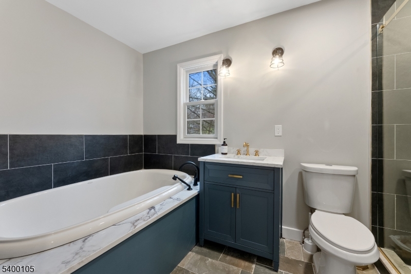 11 Furnace Road Chester, NJ 07930 - Photo 13 of 39