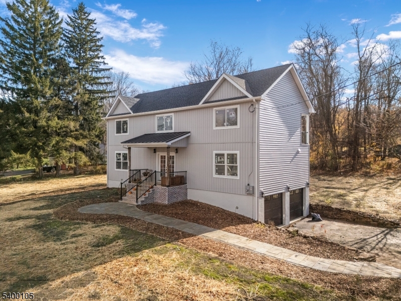 11 Furnace Road Chester, NJ 07930 - Photo 2 of 39