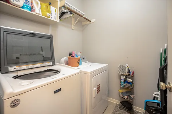 $2,500 | 1631 Crescent Shores Lane, Pasadena, TX 77586