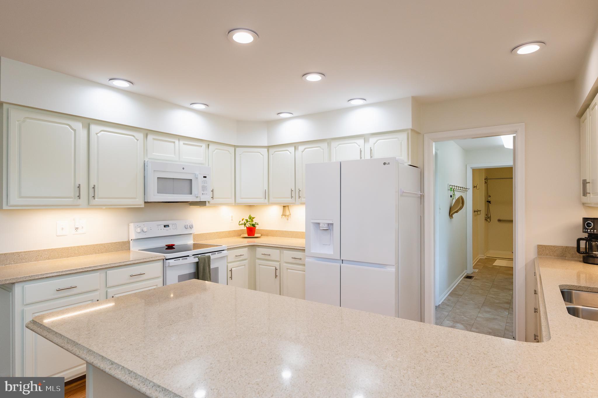 1689 Campbell Road Forest Hill, MD 21050 - Photo 21 of 114 Kitchen-Under Cabinet Lighting