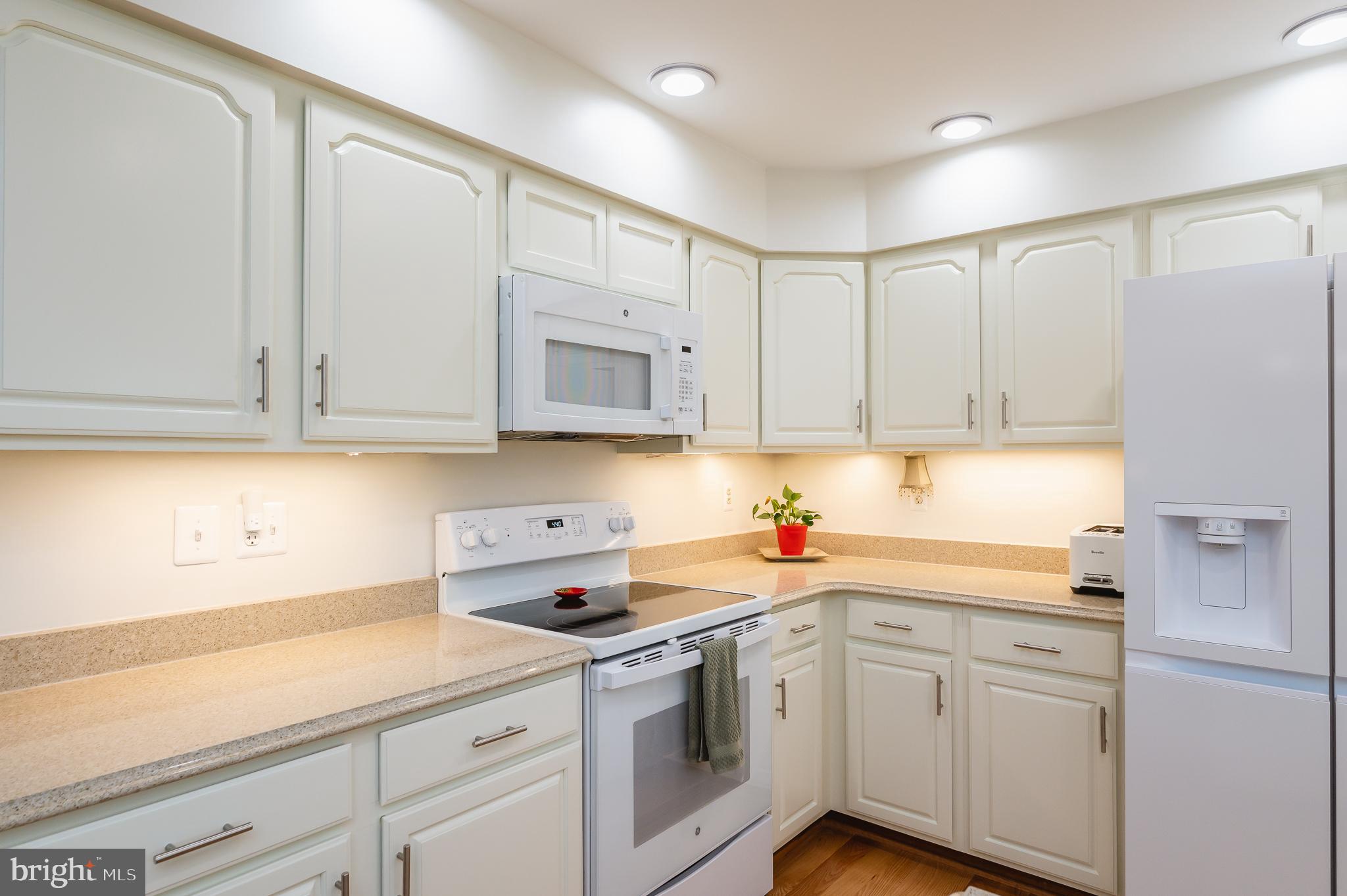 1689 Campbell Road Forest Hill, MD 21050 - Photo 22 of 114 Kitchen-Quartz Countertops
