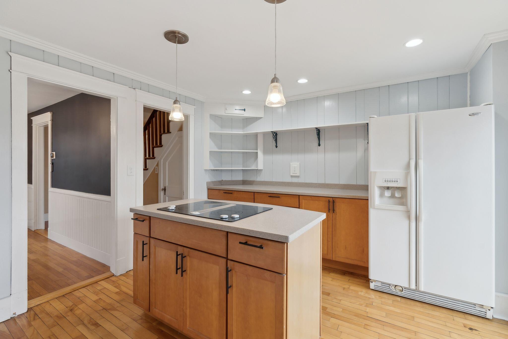 263 Ray Street Portland, ME 04103 - Photo 16 of 59 34_DSC04411