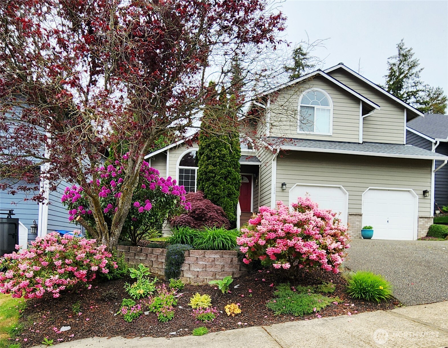 1226 South 35th Street Renton, WA 98055 - Photo 1 of 40 Gallery Image 1