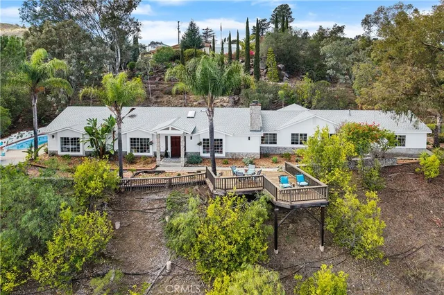 $999,990 | 10526 Rainbrook Drive, Fallbrook, CA 92028