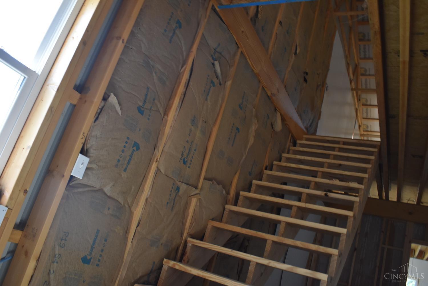 689 Duncanson Road Sardinia, OH 45171 - Photo 22 of 24 Staircase