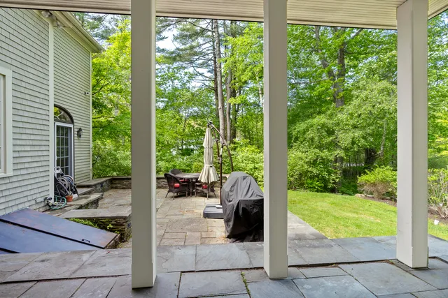 $2,195,000 | 298 Ocean Avenue, Kennebunkport, ME 04046