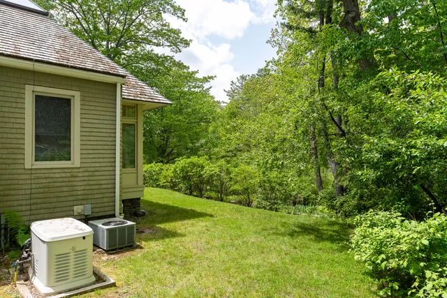 $2,195,000 | 298 Ocean Avenue, Kennebunkport, ME 04046