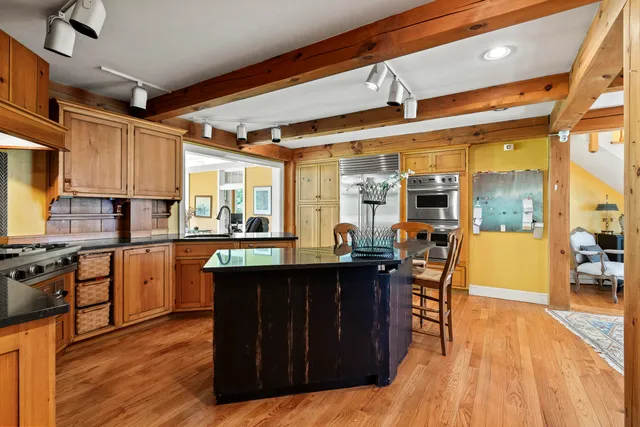 $2,195,000 | 298 Ocean Avenue, Kennebunkport, ME 04046