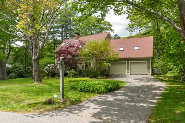 $2,195,000 | 298 Ocean Avenue, Kennebunkport, ME 04046