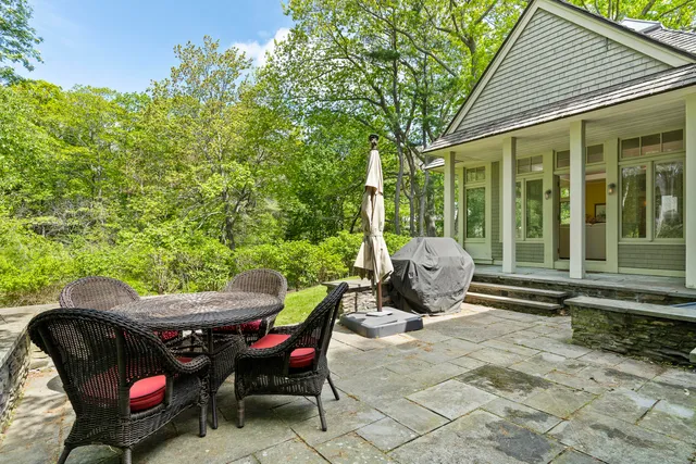 $2,195,000 | 298 Ocean Avenue, Kennebunkport, ME 04046