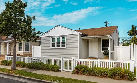 $1,745,000 | 309 15th Street, Seal Beach, CA 90740