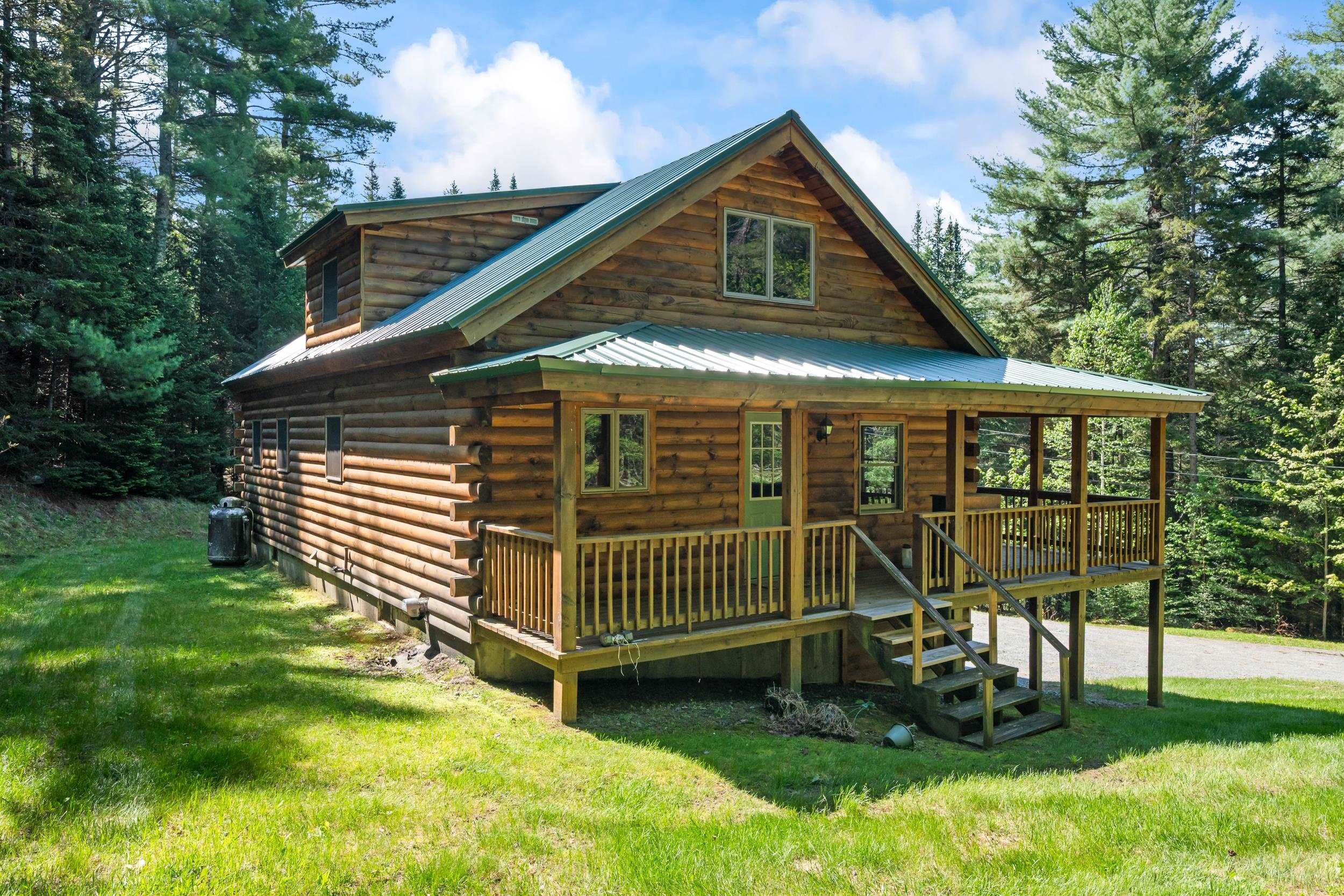 81 Pine Valley Road Bethlehem, NH 03574 - Photo 3 of 24
